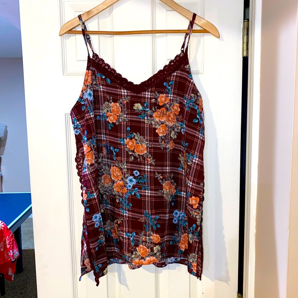 Suzanne Betro tank